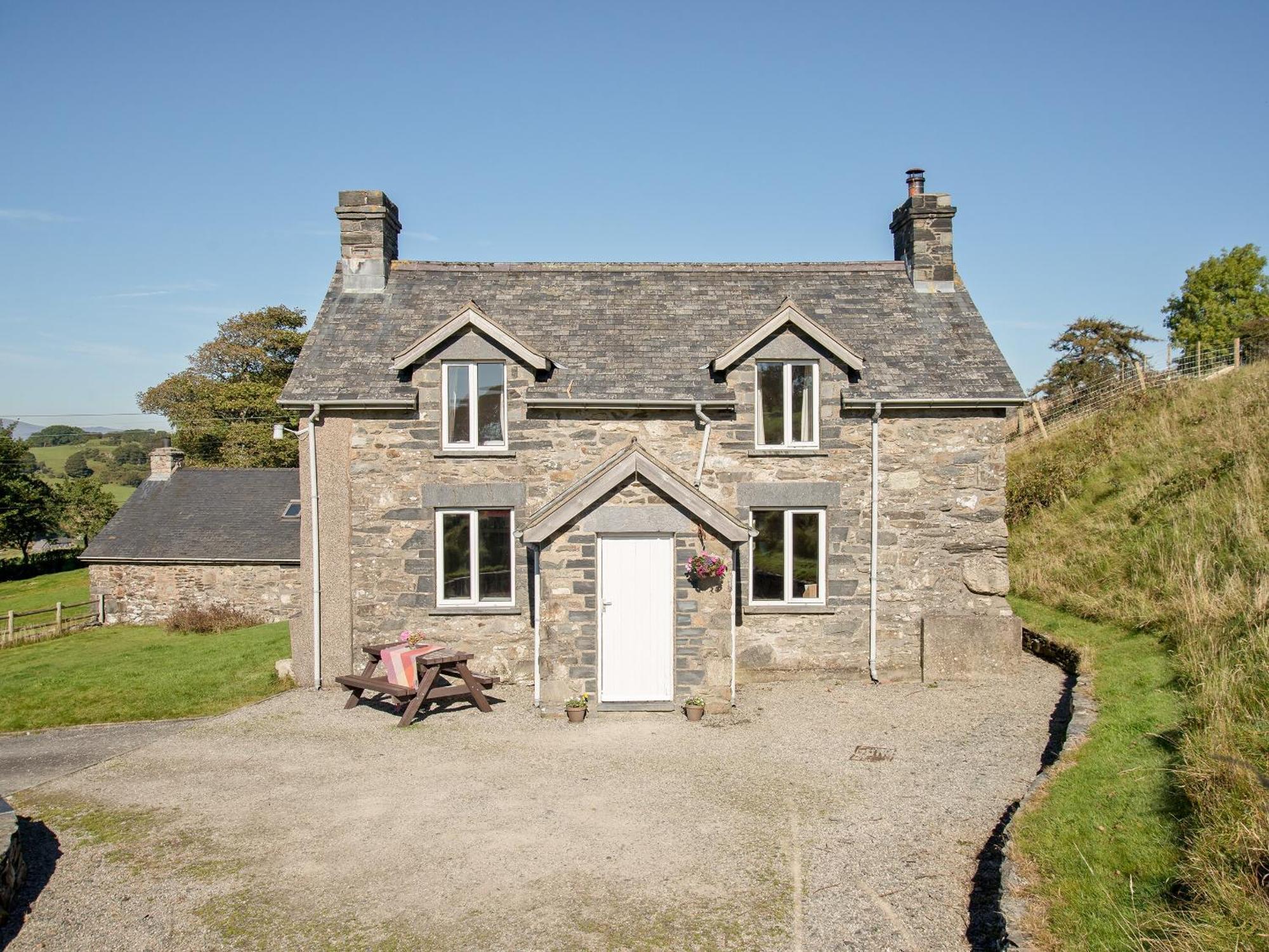 Villa Cefn Bach Capel Garmon Esterno foto
